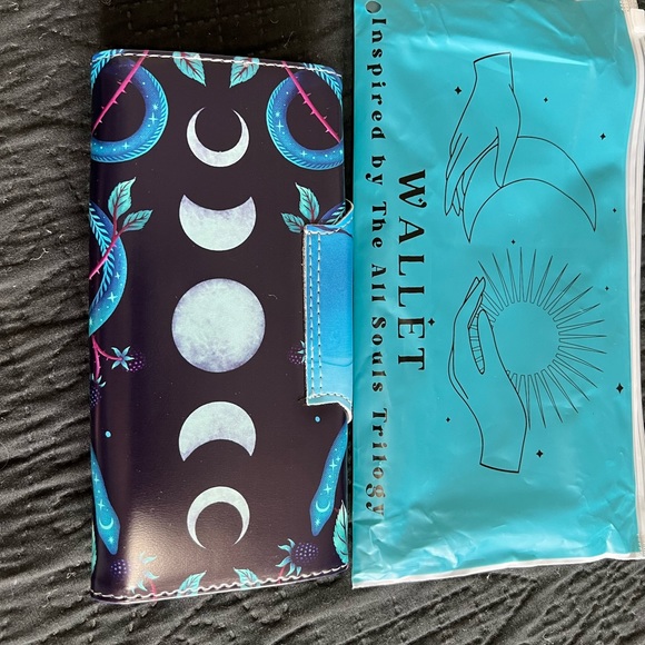 New wallet - Picture 4 of 5